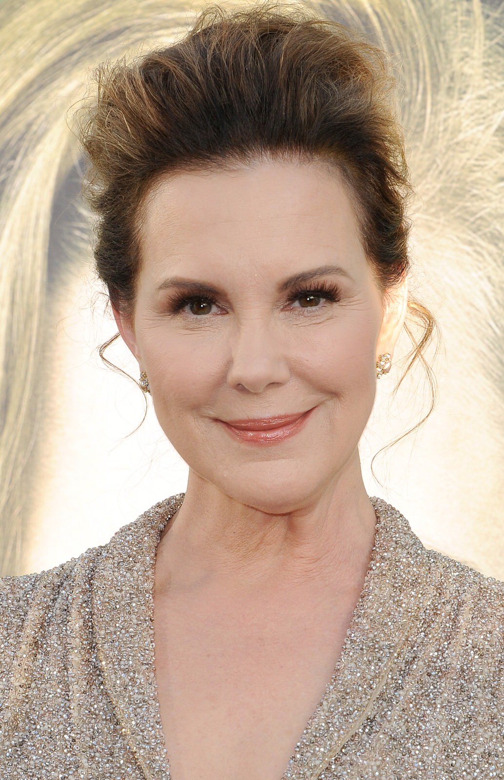 Elizabeth Perkins