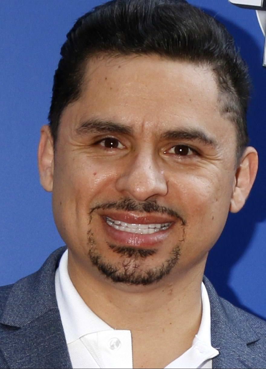 Larry Hernandez