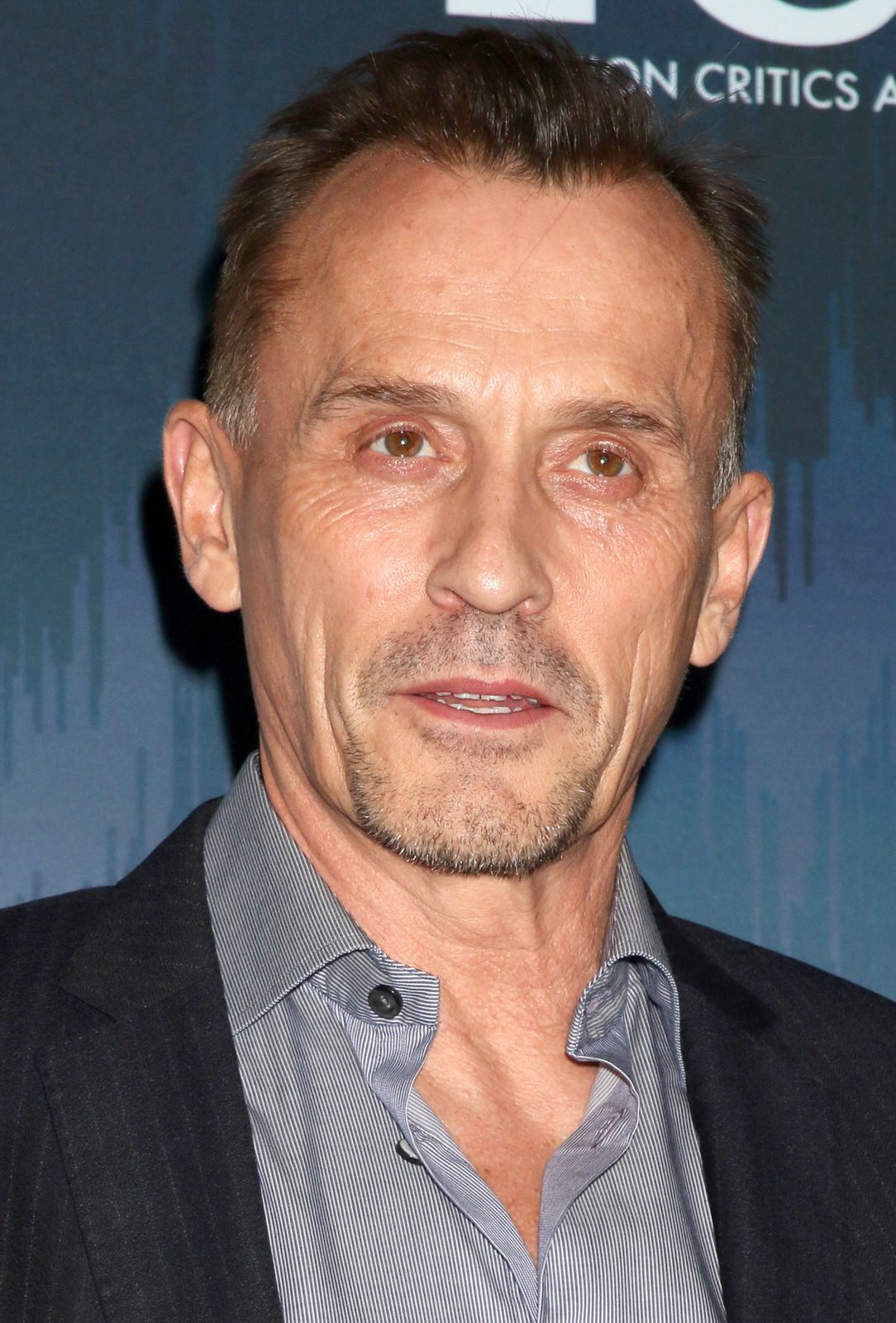 Robert Knepper