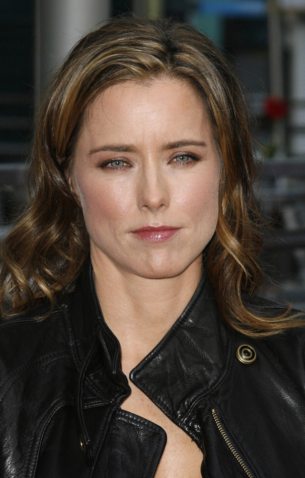 Téa Leoni